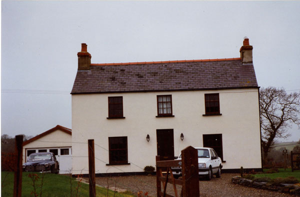Photograph of Butterhill House in Llangwm